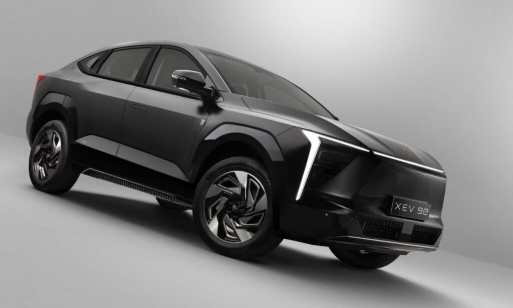 Mahindra XEV 9e Cineluxe exterior