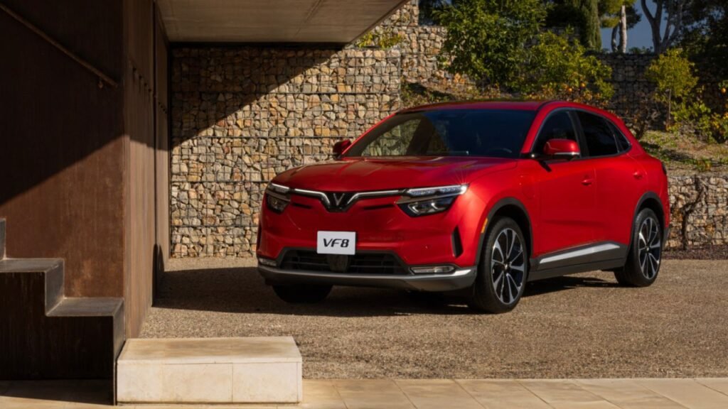 VinFast offers a discount for buyers upgrading from petrol or diesel vehicles to its VF6 and VF7