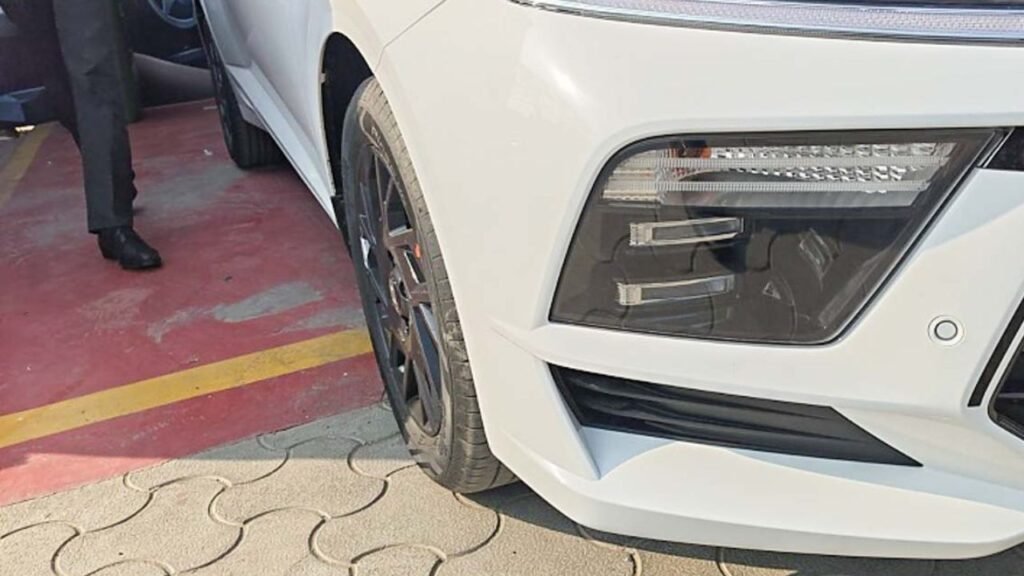 2026 Hyundai Verna Facelift Reaches Dealerships