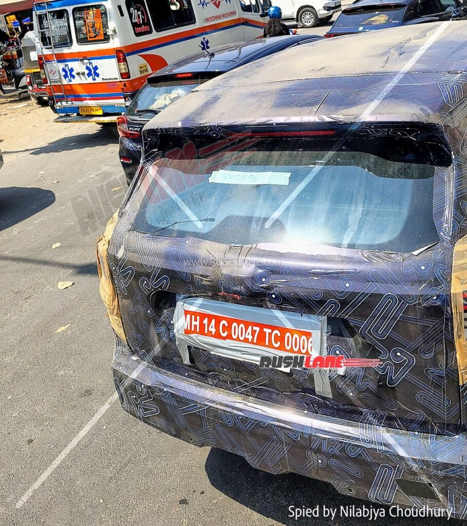 Nissan Tekton Base spied images